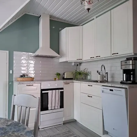 Beautifully Restored 1908 Tammisaari Apartamento